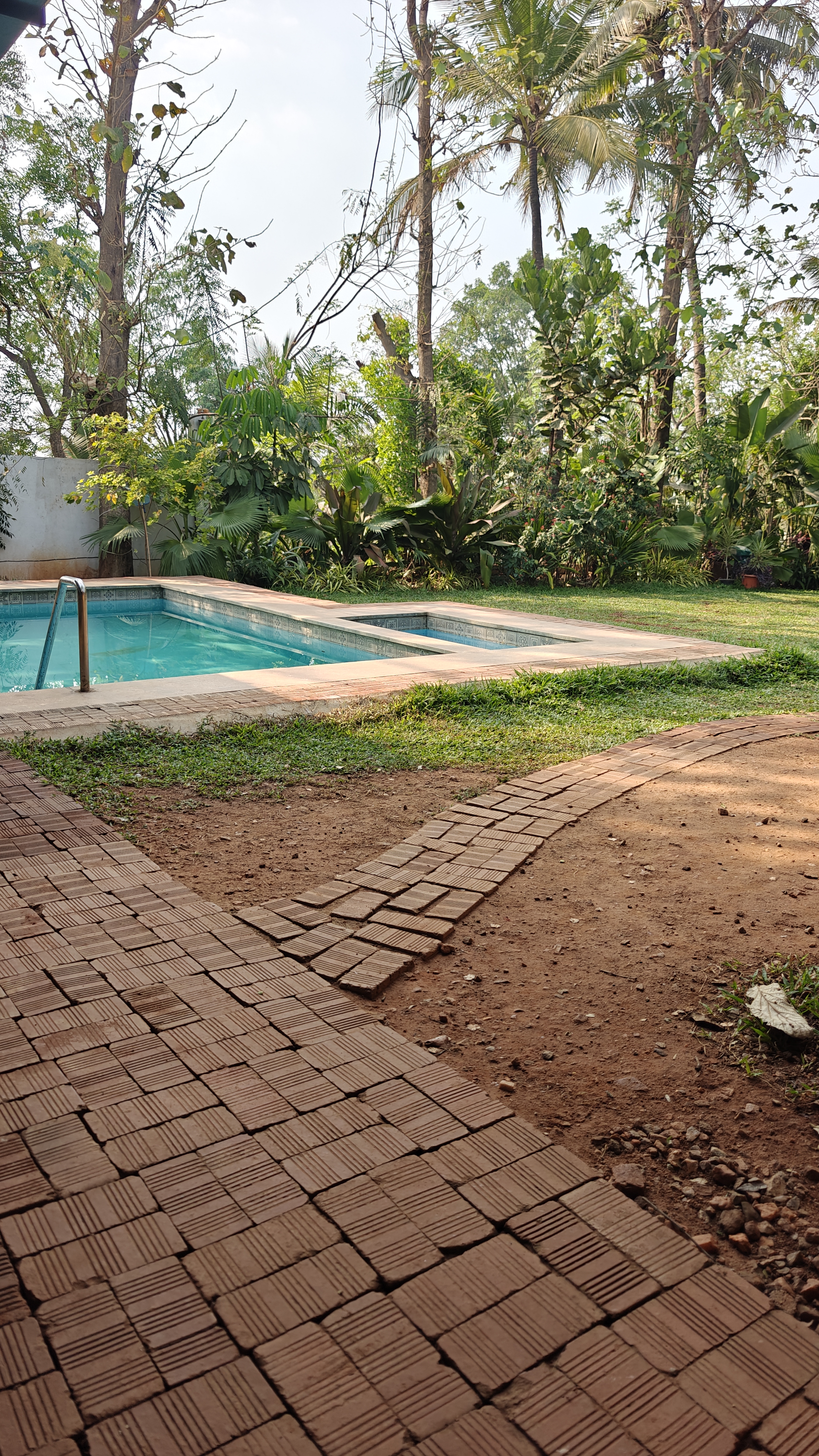 Private pool